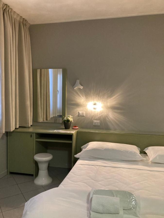 Hotel Primo Campi Bisenzio Eksteriør billede
